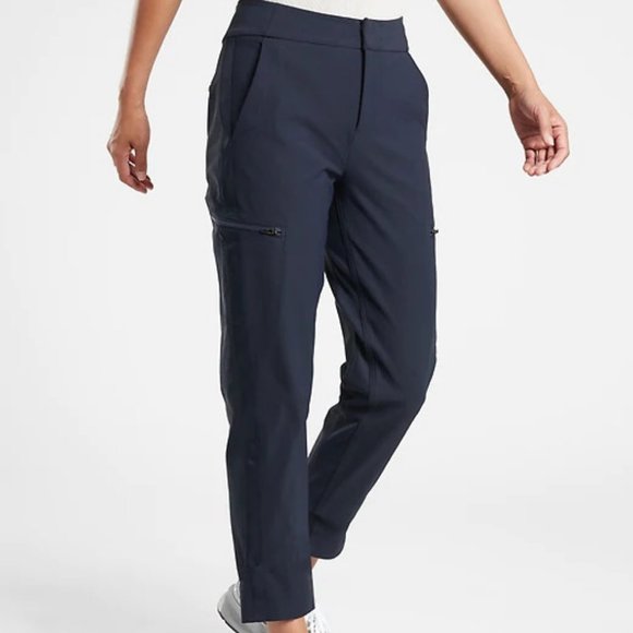 Athleta Pants - Athleta Wander Hybrid Pant size 2T Navy